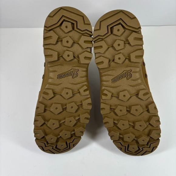 Danner Tanicus 8\